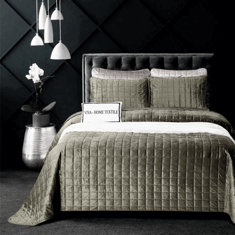 Велюровое покрывало в клетку и две наволочки (Серый)